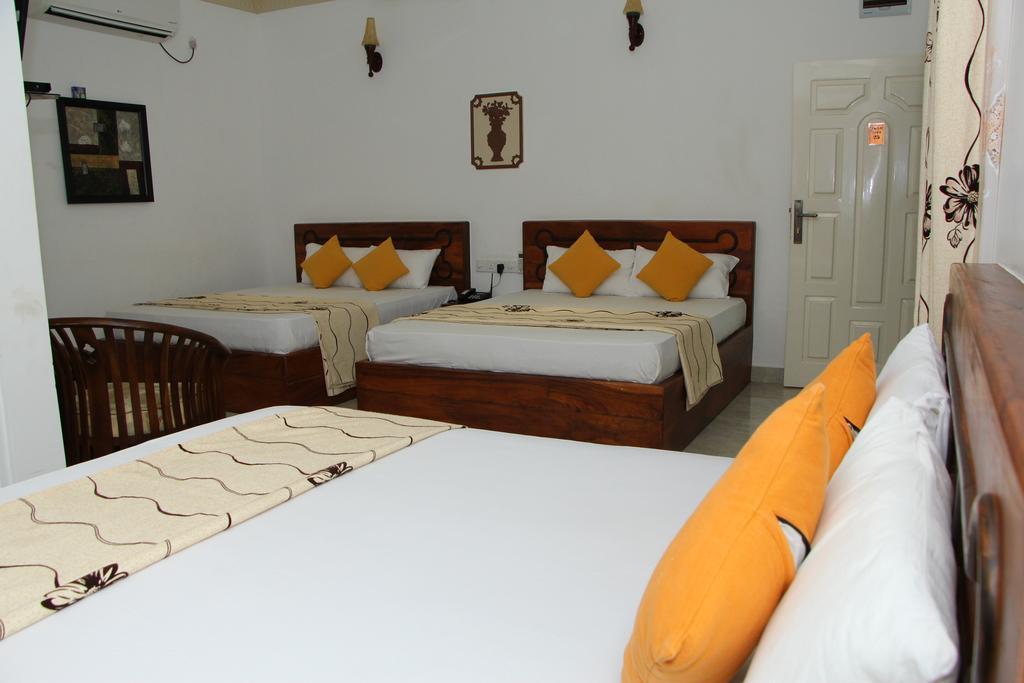 Jkab Park Hotel Trincomalee Ngoại thất bức ảnh