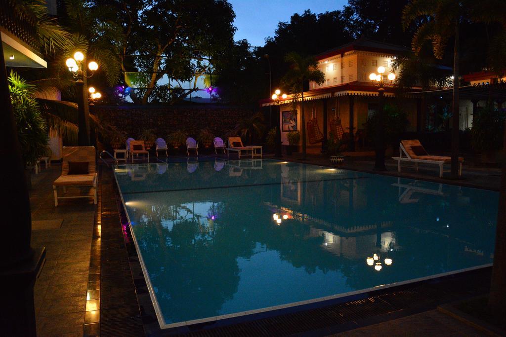 Jkab Park Hotel Trincomalee Ngoại thất bức ảnh