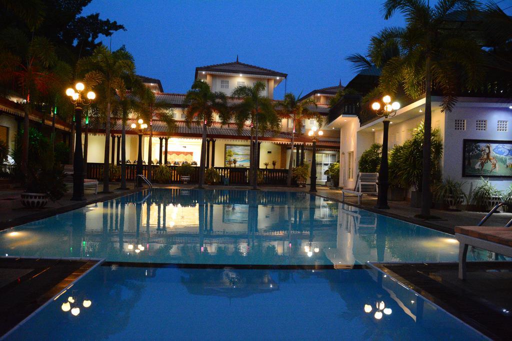 Jkab Park Hotel Trincomalee Ngoại thất bức ảnh